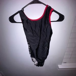 Plum Practice Wear Leotarc